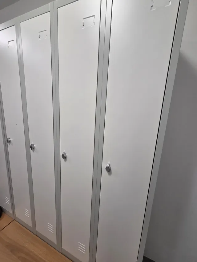 Spinde in der Garderobe